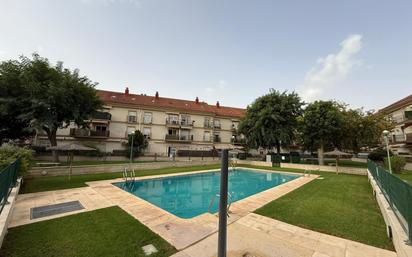 Swimming pool of Flat for sale in L'Eliana  with Air Conditioner, Terrace and Balcony