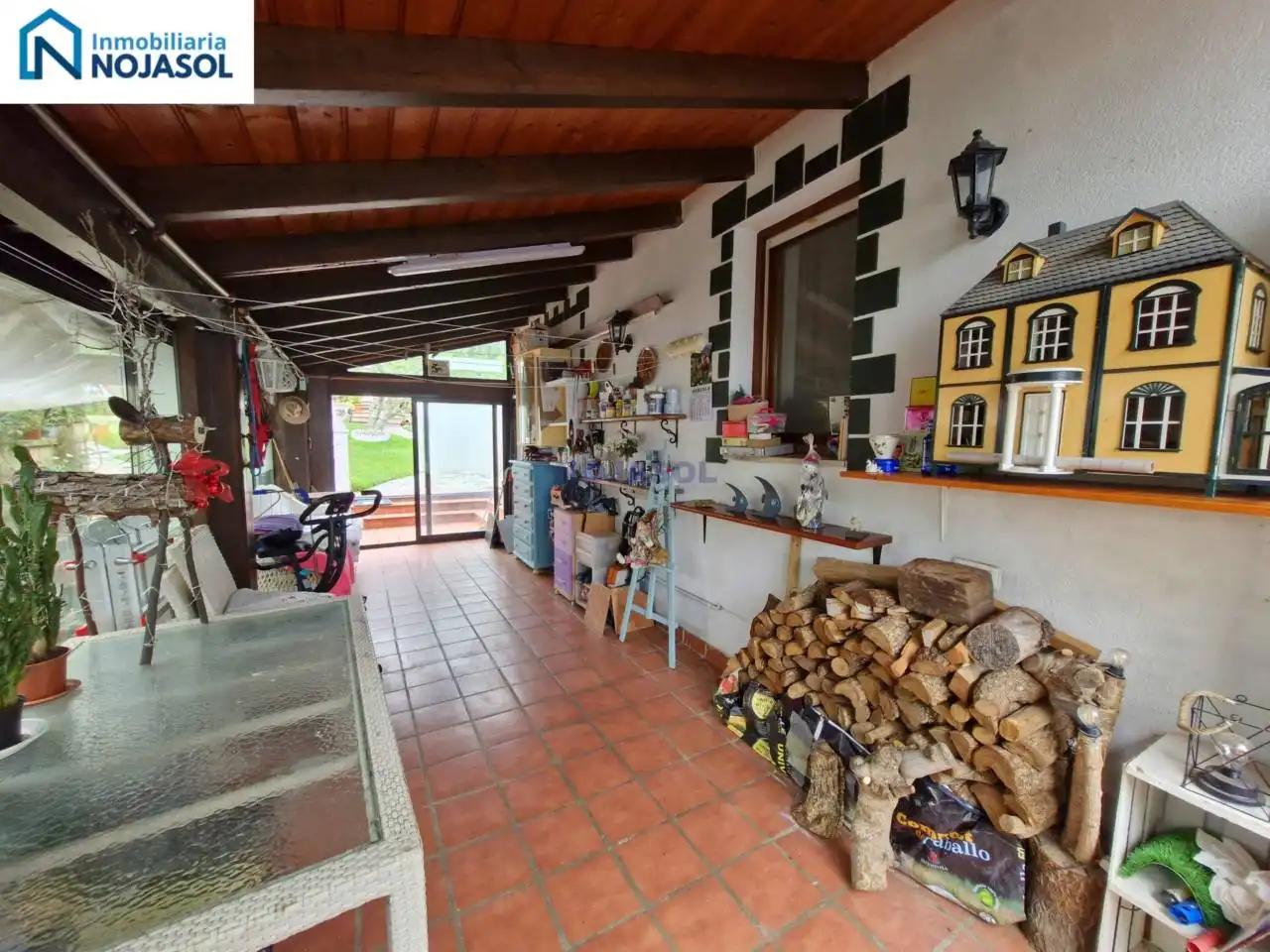 Casa adosada en venda en Meruelo amb Calefacció, Jardí privat i Terrassa