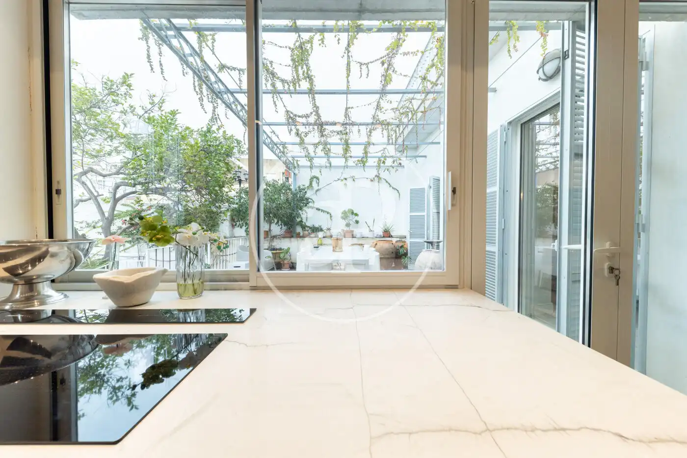 Terrasse von Einfamilien-Reihenhaus zum Verkauf in  Palma de Mallorca mit Klimaanlage, Heizung und Privatgarten