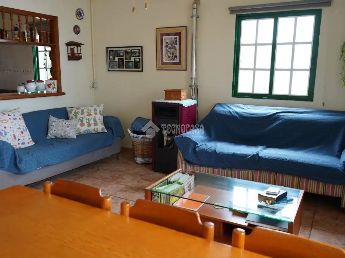 Sala de estar de Casa o chalet en venta en Los Realejos con Terraza y Balcón