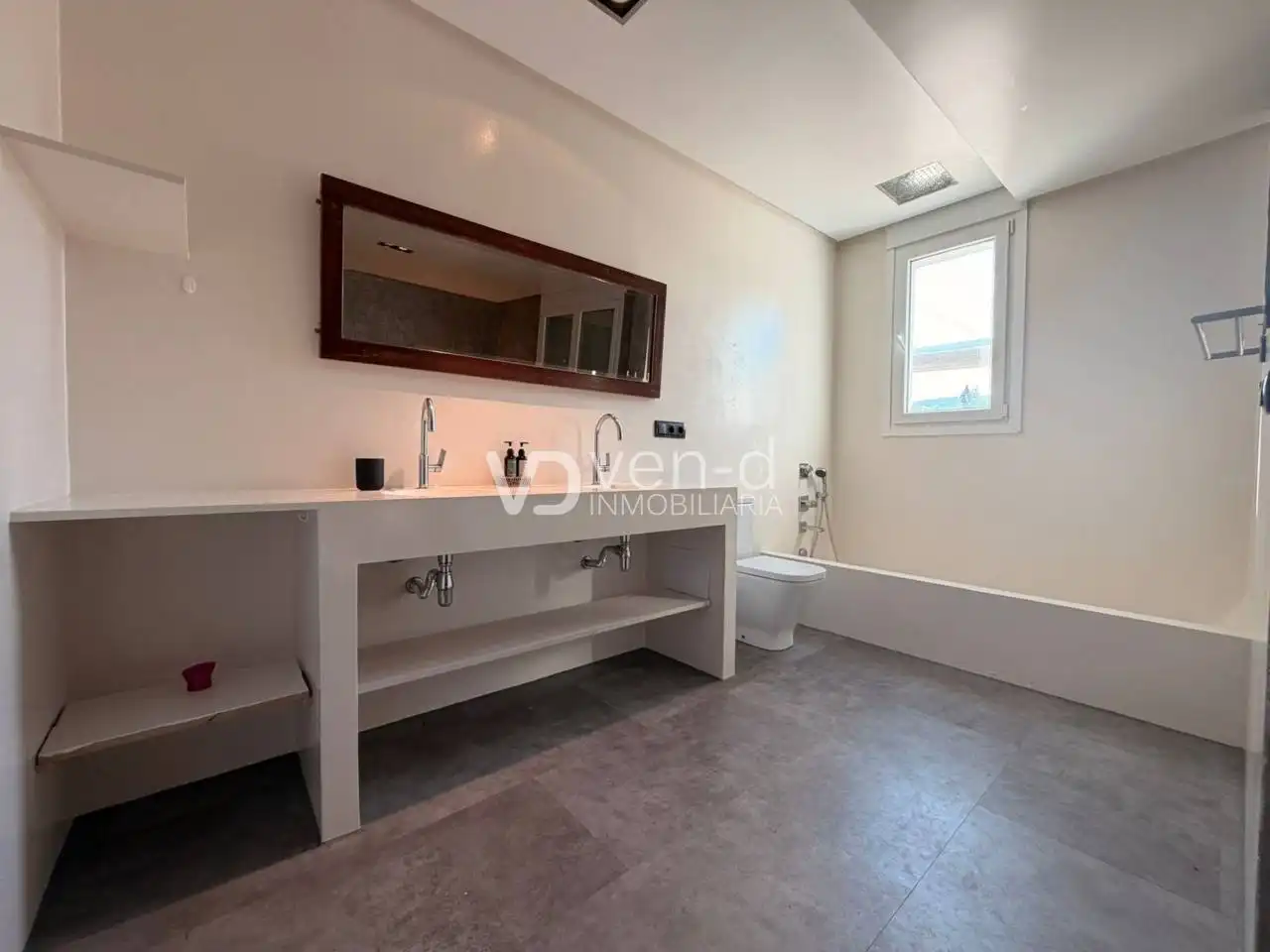 Baño de Casa o chalet de alquiler en Enguera con Aire acondicionado, Calefacción y Jardín privado