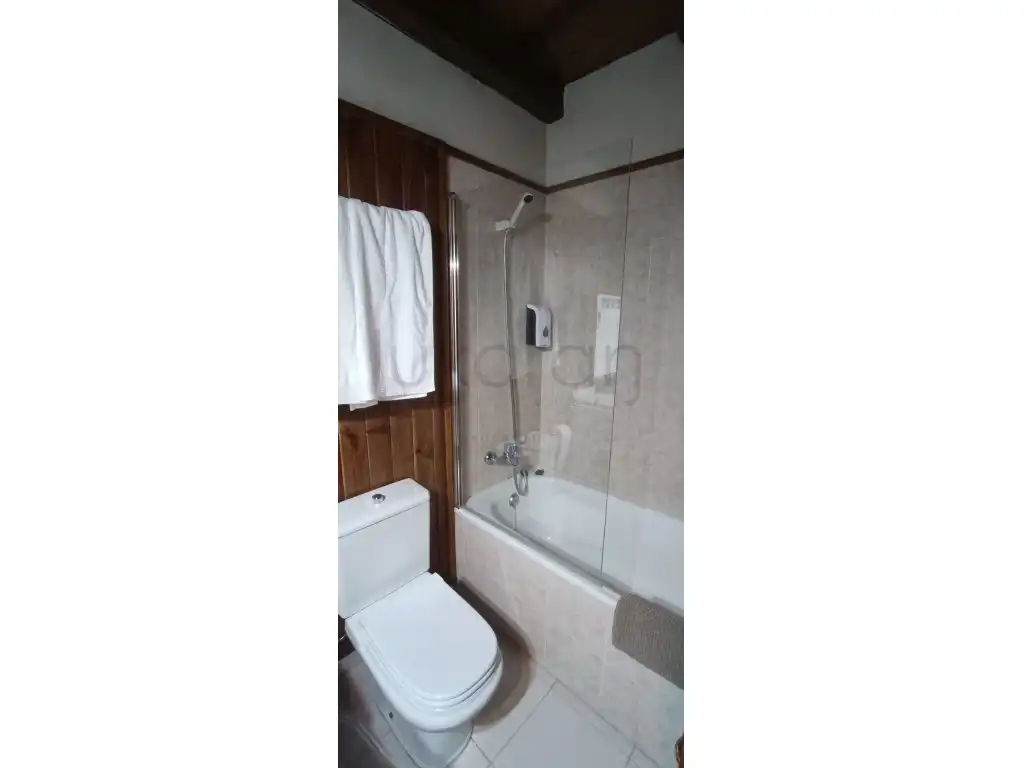 Bathroom of Apartments for rent in Naut Aran