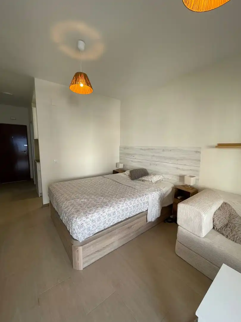 Dormitori de Estudi en venda en Torremolinos amb Aire condicionat i Terrassa
