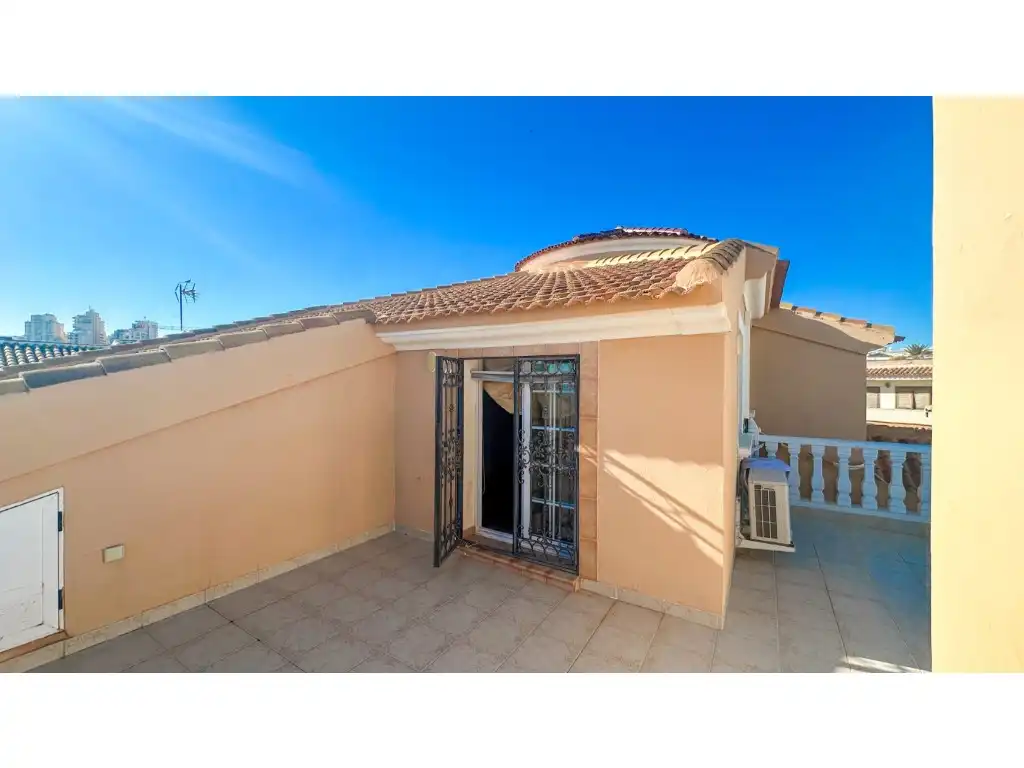 Maison avec piscine à vendre à Calle Hibiscus De Los, imagen 42