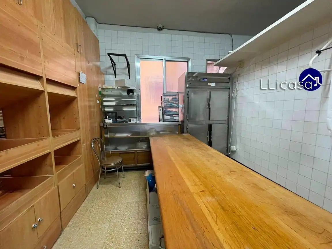 Kitchen of Commercial properties for sale in Pedralba