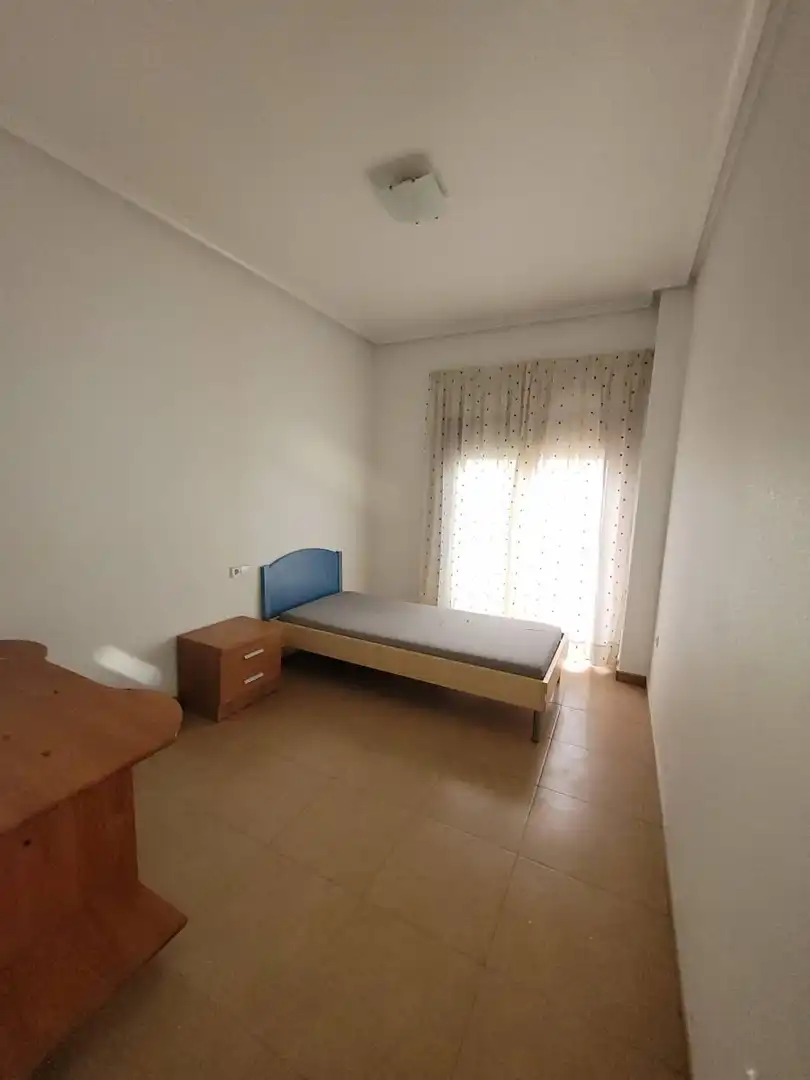 Appartamento con ascensore in affitto a Calle Ntra. Sra. de Monserrate, imagen 12