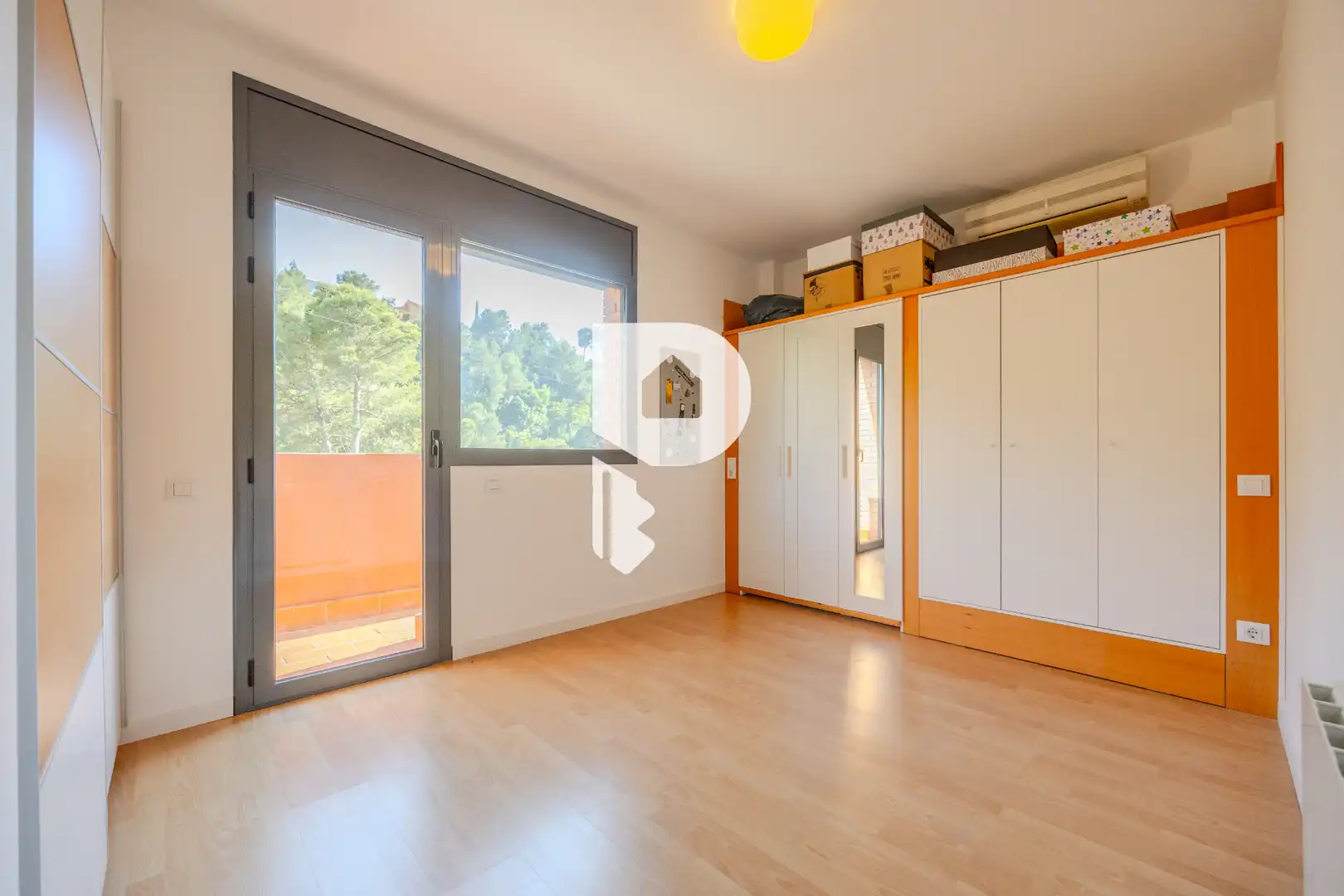 Habitación de Casa o chalet en venta en Vallirana con Aire acondicionado, Calefacción y Jardín privado
