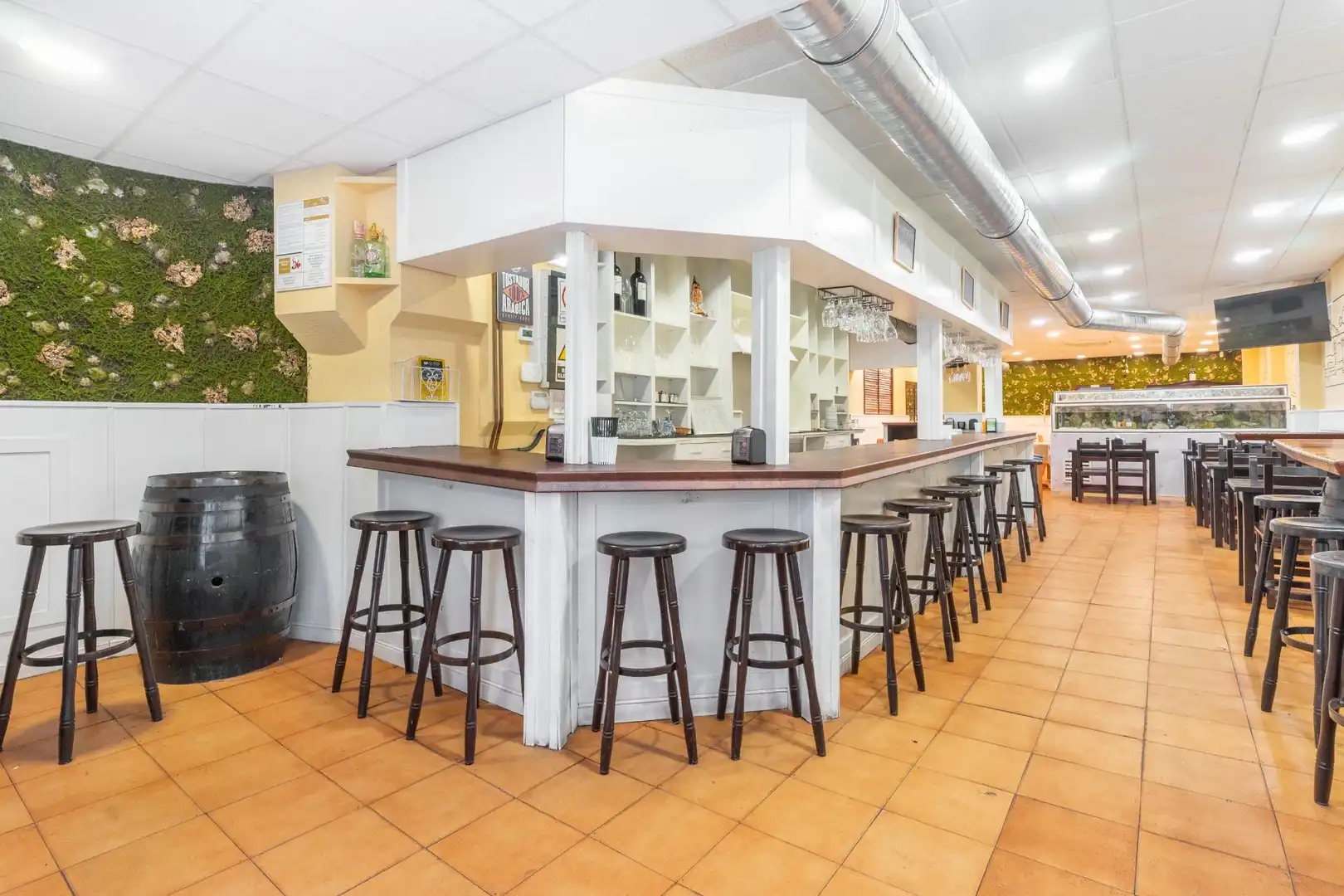 Local en venta en Gijón  con Amueblado