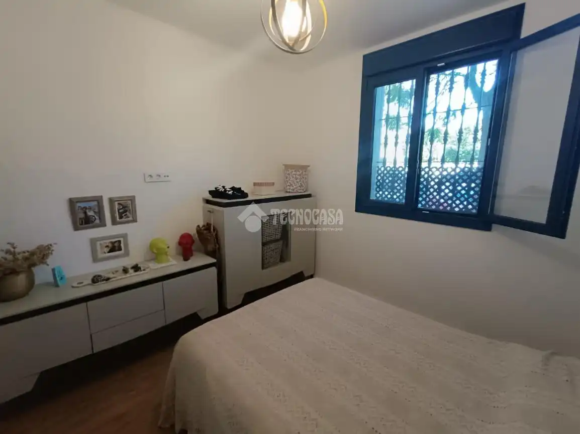 Habitación de Piso en venta en Sevilla con Aire acondicionado