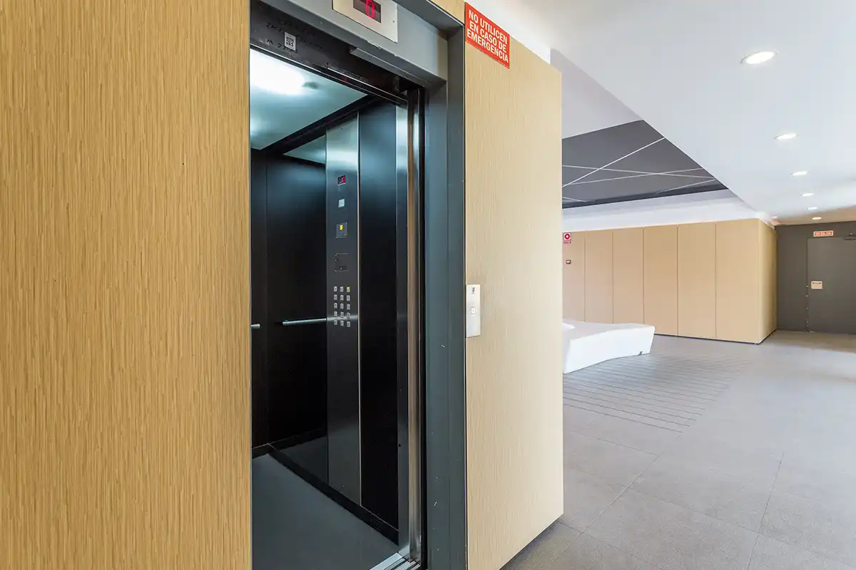 Flat for sale in Madrid  with Storage room