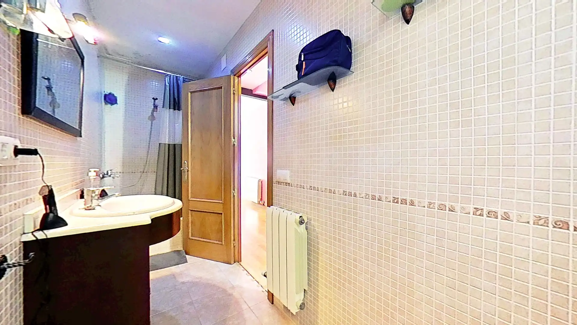 Bany de Dúplex en venda en L'Espluga de Francolí amb Calefacció i Terrassa