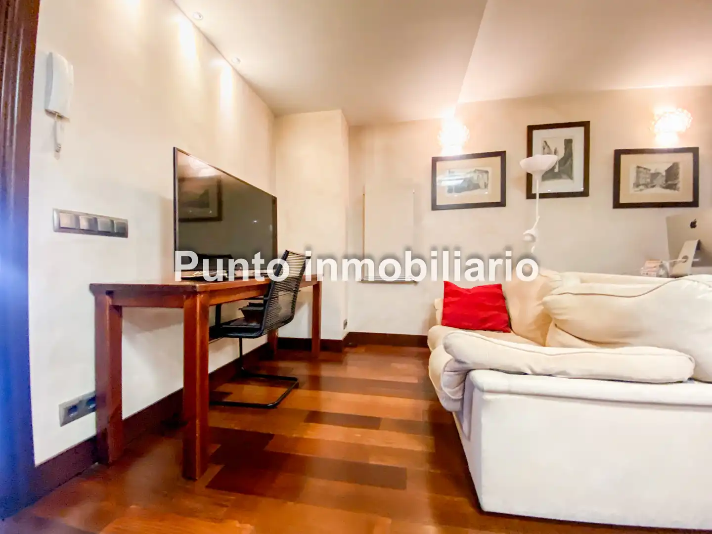 Piso en venta en Valladolid con Aire acondicionado, Calefacción y Parquet