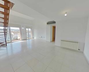 Living room of Duplex for sale in Santa Margarida I Els Monjos  with Air Conditioner, Heating and Private garden