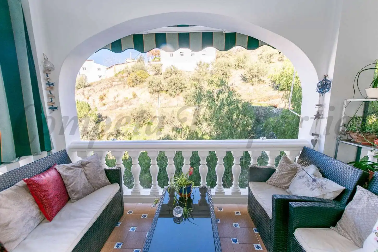 Casa con giardino in vendita a Cómpeta, imagen 2
