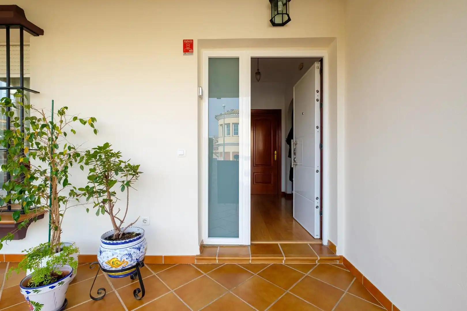Chalet con jardín en venta en Ayamonte ciudad, imagen 2