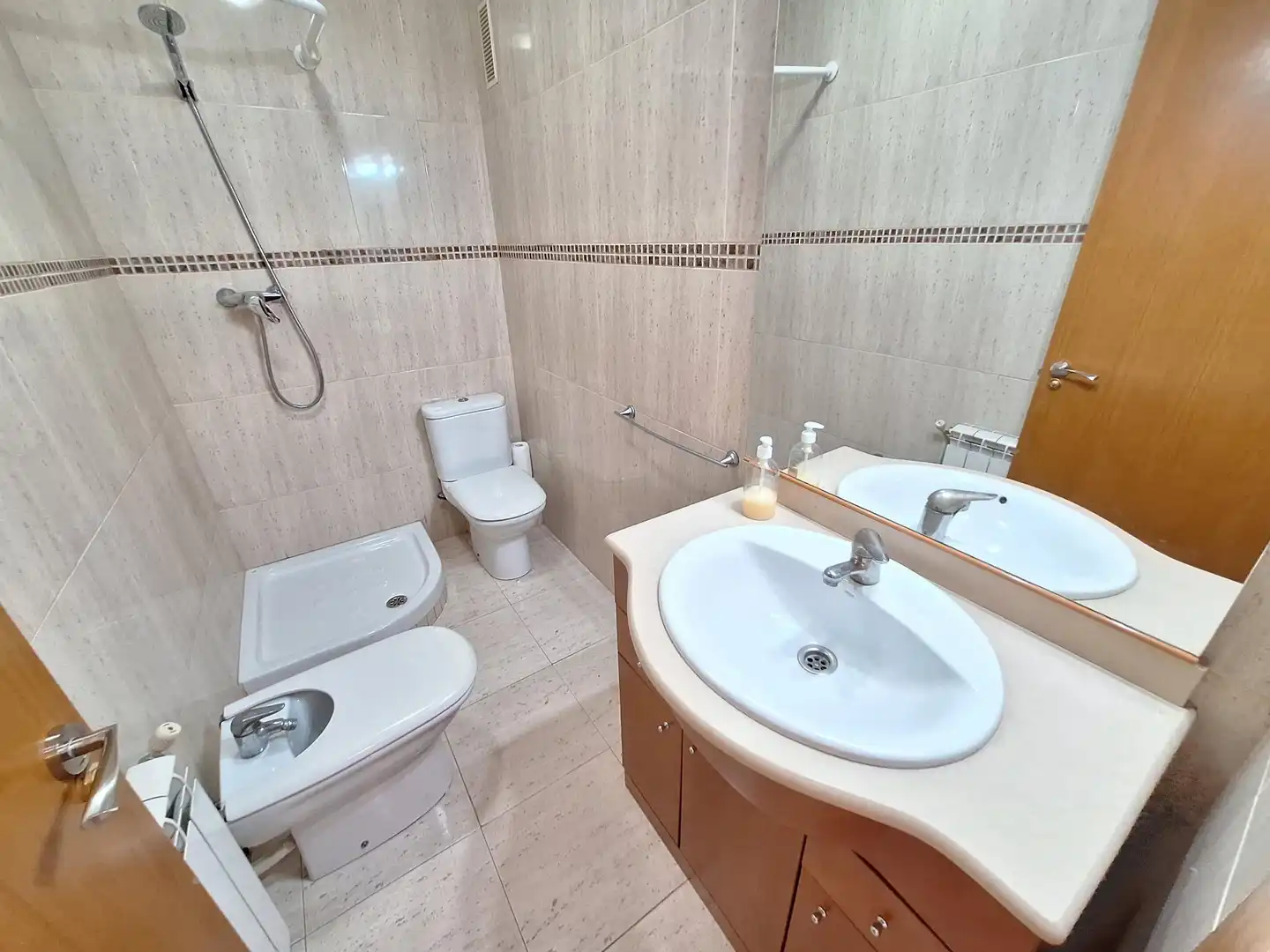 Flat with terrace to rent in Santa Margarida de Montbui, imagen 16
