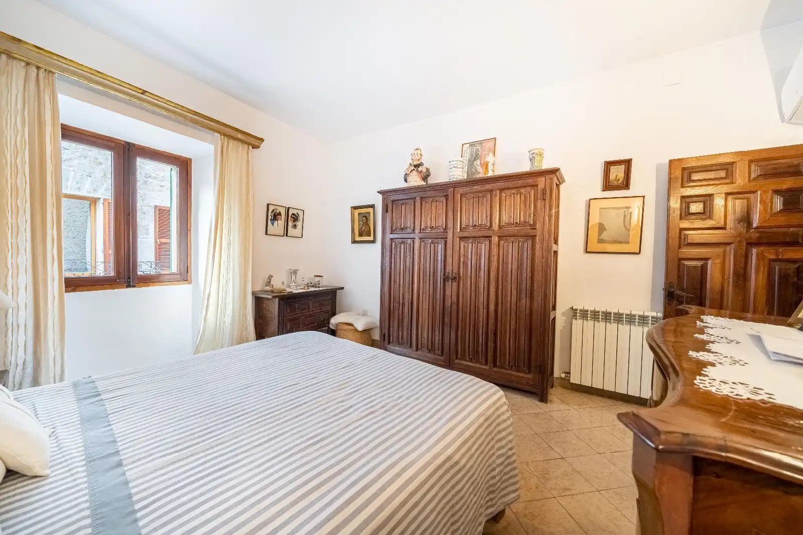 Habitación de Casa adosada en venta en Pollença con Aire acondicionado, Calefacción y Terraza