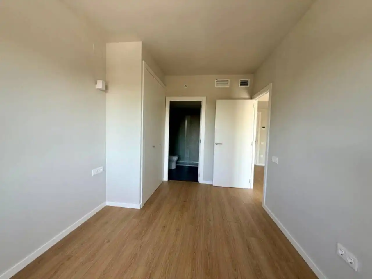 Wohnung zur Miete in Avenida Jaume I, Sant Pere Nord