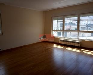 Living room of House or chalet for sale in Lugo Capital  with Heating, Private garden and Terrace
