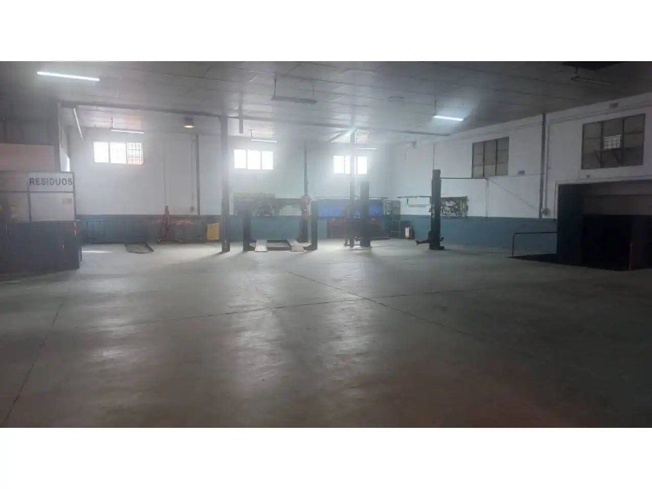 Industrial building to rent in Poleares, imagen 2