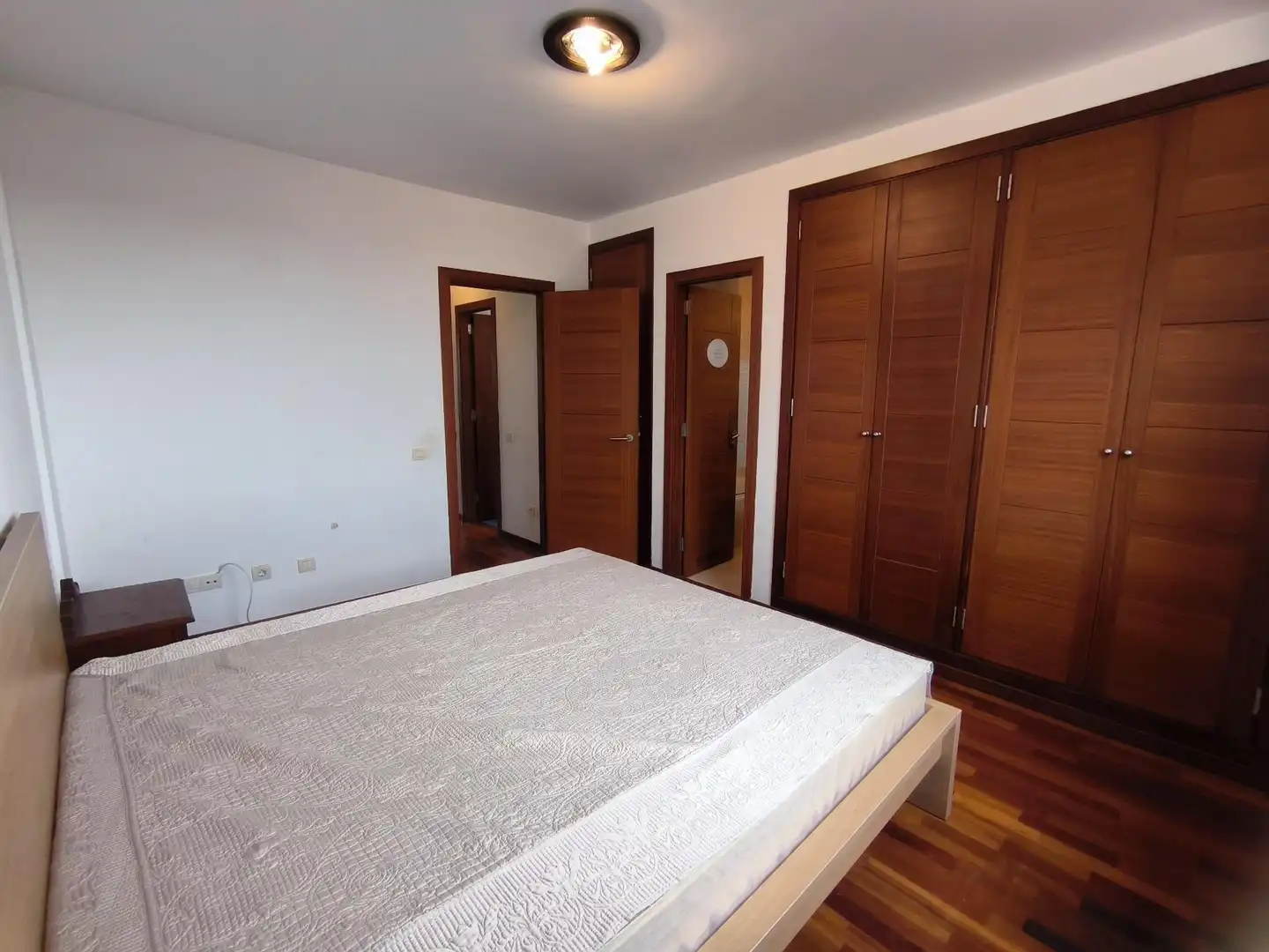 Dormitori de Casa adosada en venda en Las Palmas de Gran Canaria amb Jardí privat, Parquet i Terrassa