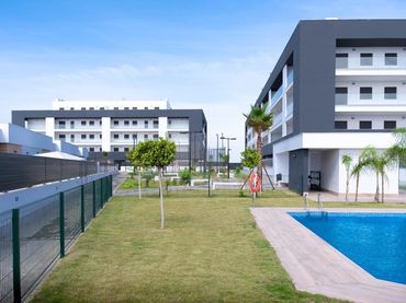 Pis amb piscina de lloguer a Este - Alcosa- Torreblanca