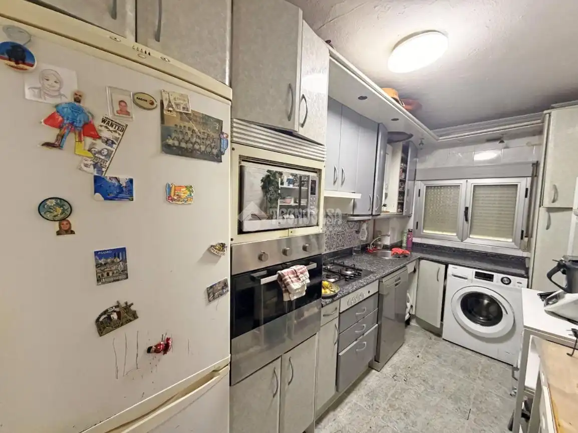 Kitchen of Flat for sale in Madrid  with Air Conditioner and Terrace