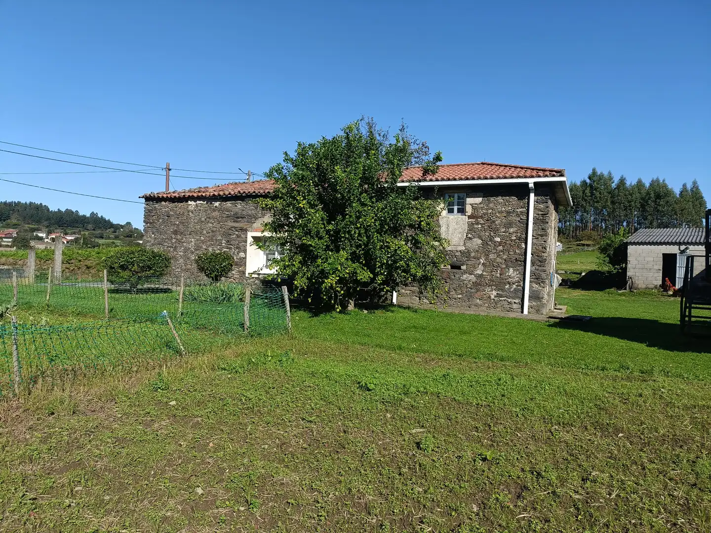 Außenansicht von Haus oder Chalet zum Verkauf in Oza dos Ríos mit Privatgarten und Abstellraum
