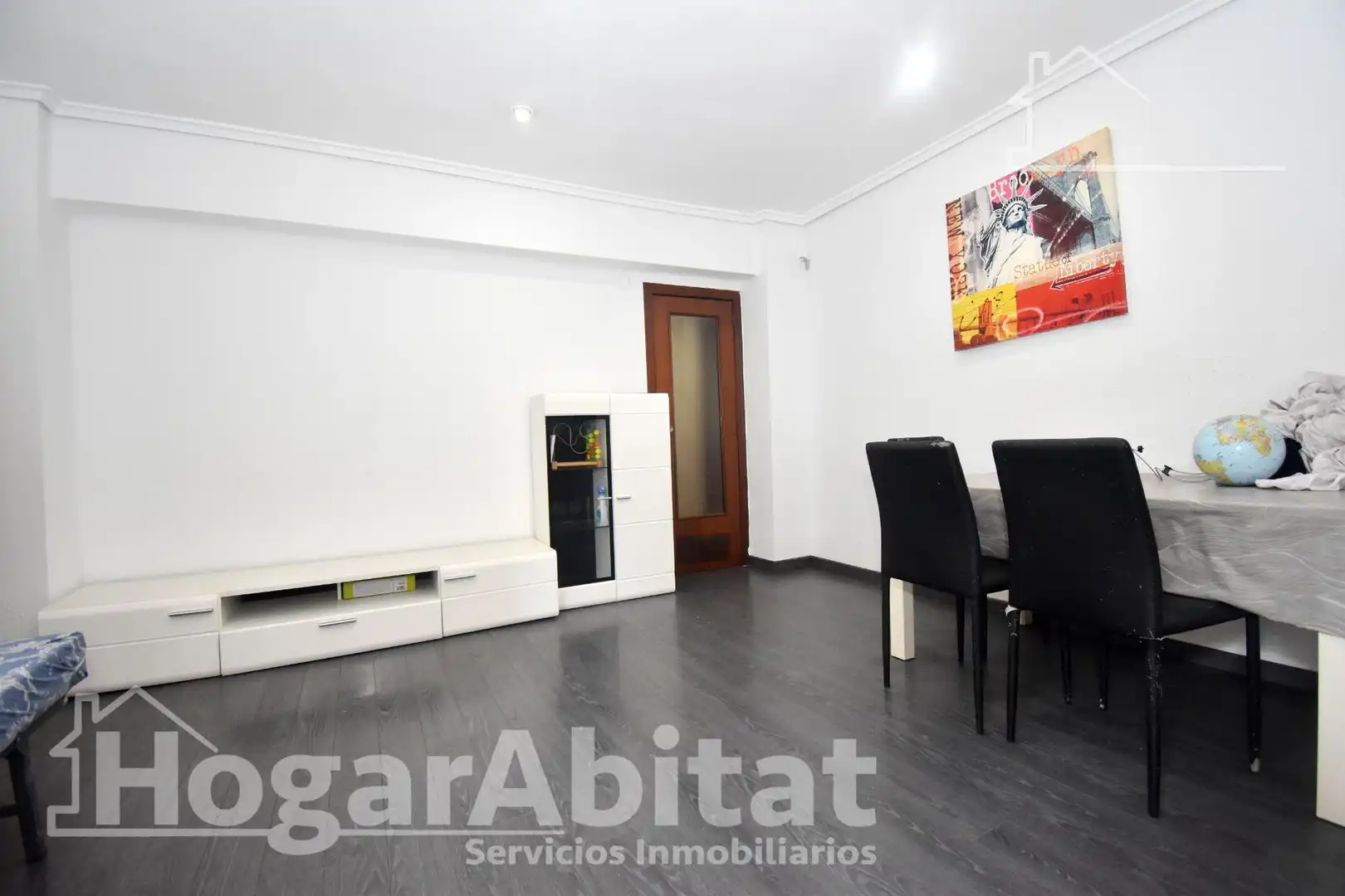 Sala d'estar de Pis en venda en Castellón de la Plana / Castelló de la Plana amb Aire condicionat, Calefacció i Moblat