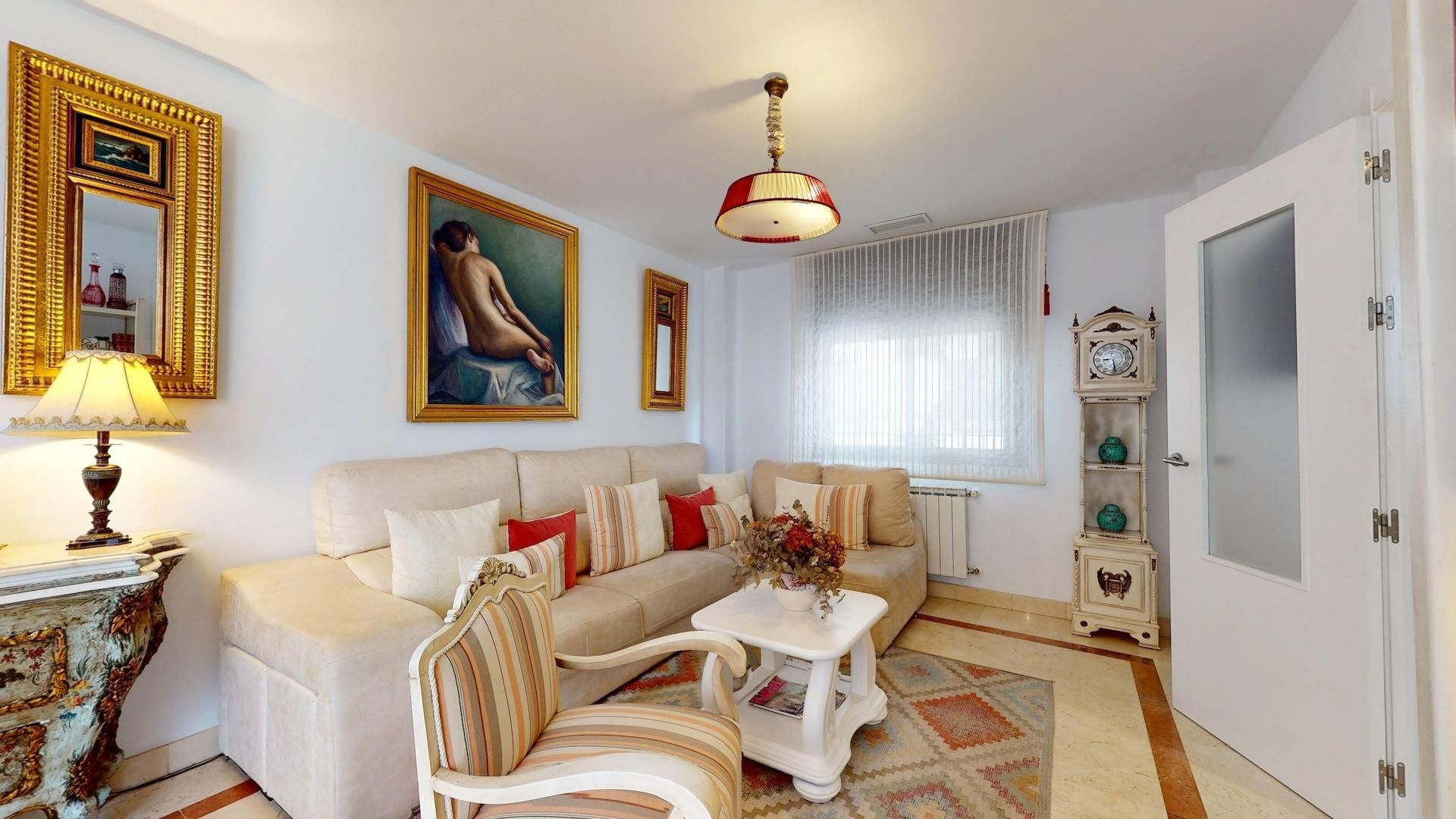 Casa adosada en venta en Poniente-Norte - Miralbaida - Parque Azahara