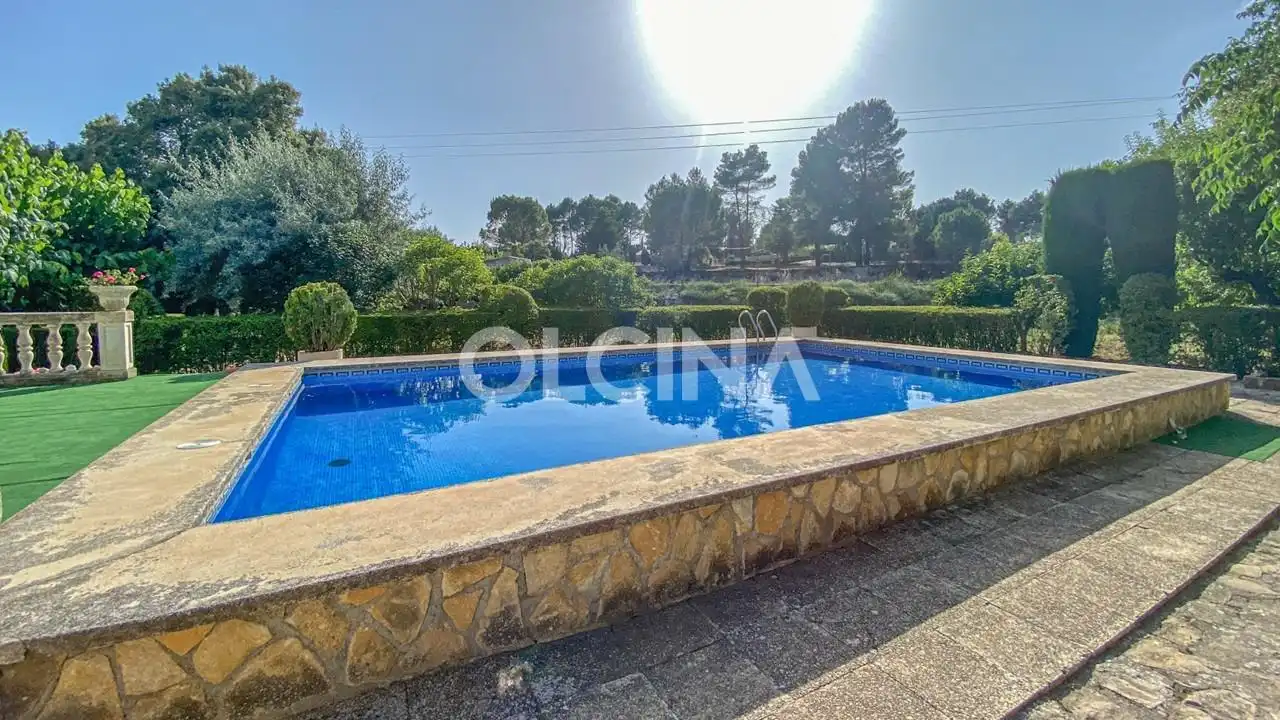 Piscina de Casa o chalet en venta en Alcoy / Alcoi con Jardín privado y Piscina