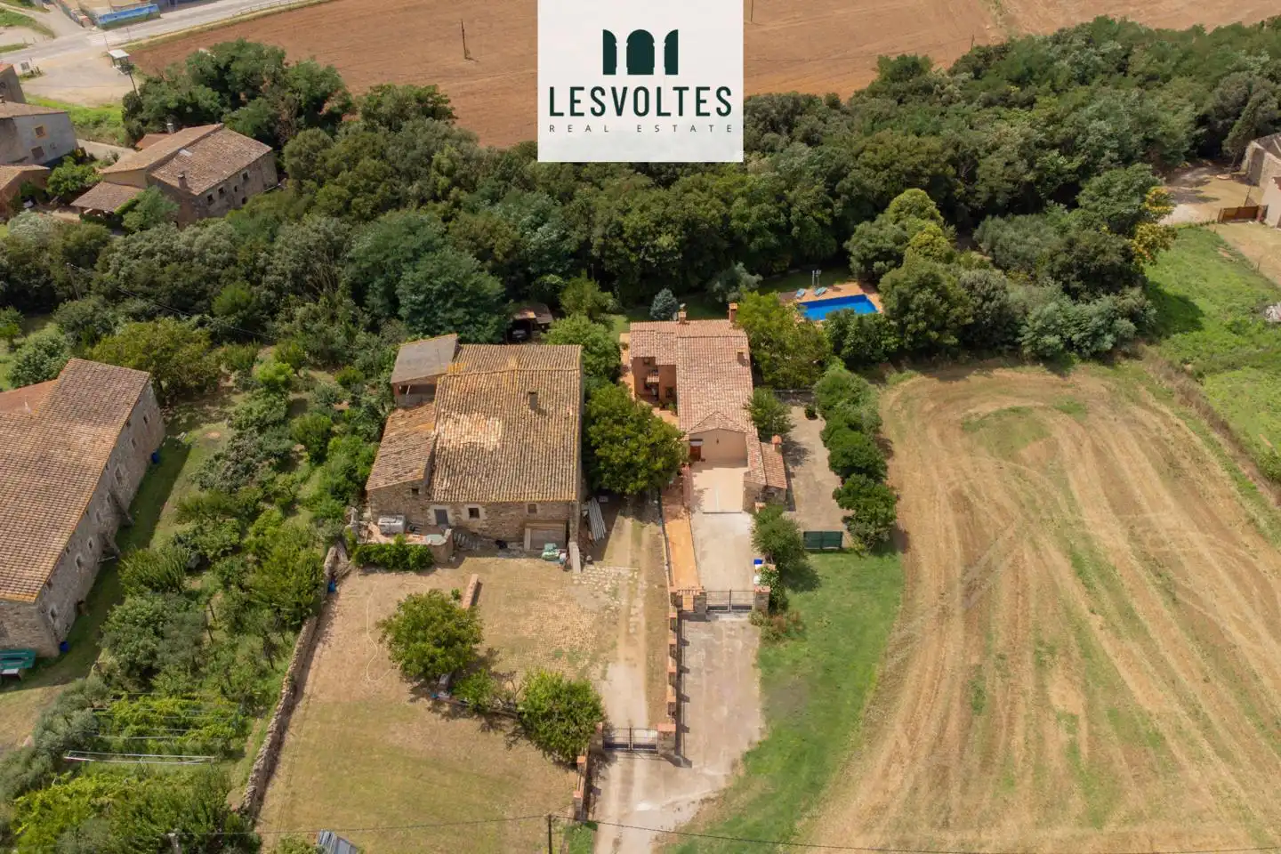Vista exterior de Casa o xalet en venda en Juià amb Aire condicionat, Calefacció i Jardí privat
