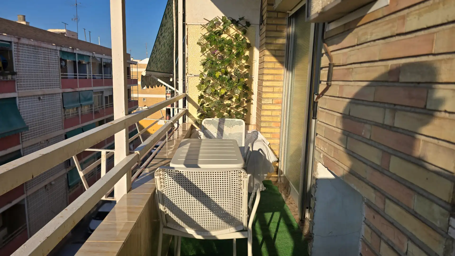 Terrassa de Pis en venda en Alicante / Alacant amb Aire condicionat, Moblat i Balcó