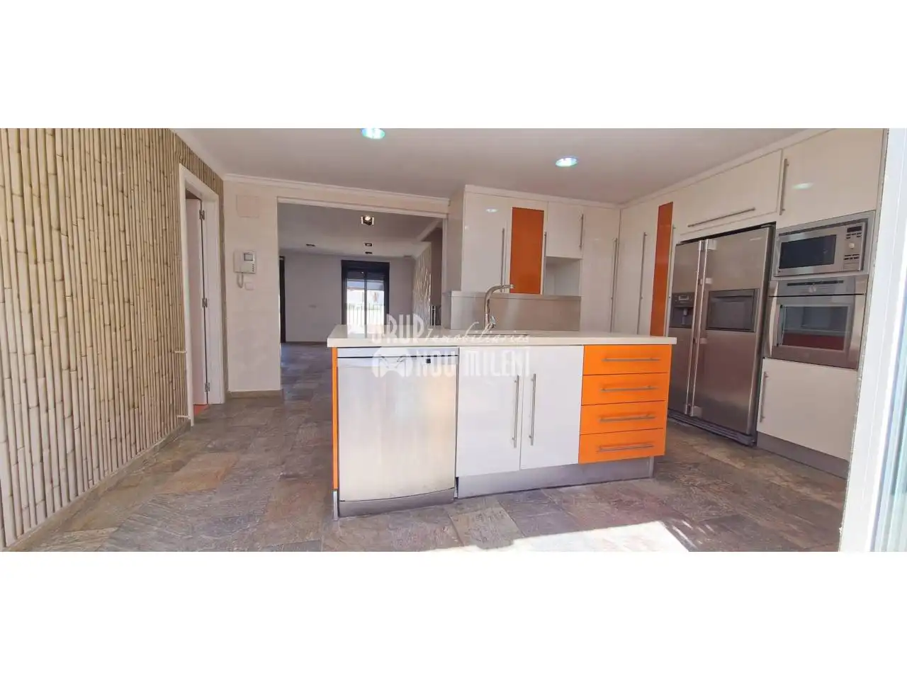 Kitchen of Houses for sale in Catarroja  with Air Conditioner, Heating and Terrace