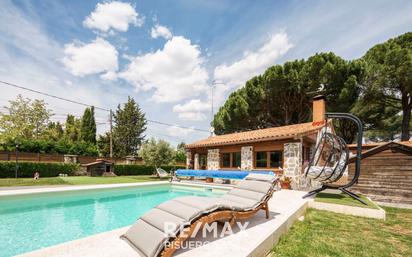 Exterior view of House or chalet for sale in Boecillo  with Air Conditioner, Private garden and Terrace