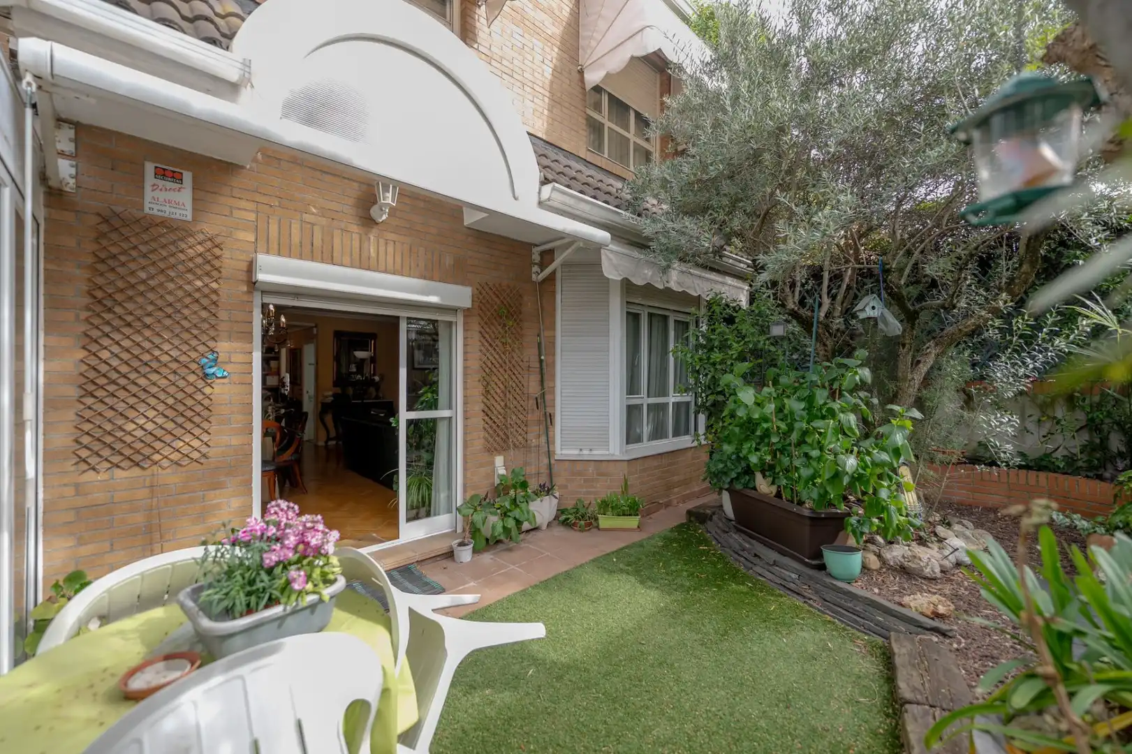 Jardí de Casa o xalet en venda en  Madrid Capital amb Calefacció, Jardí privat i Traster