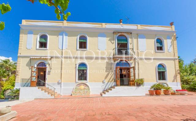 Casa-chalet en Alquiler en Urbanitzacions