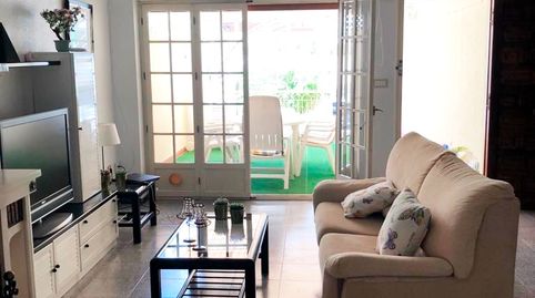 Foto 3 de Casa adosada en venta en Avinguda de Portugal, Calas Santiago Bernabéu, Santa Pola