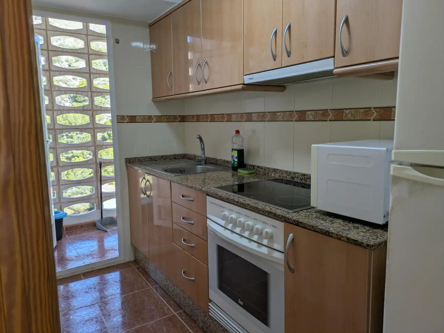 Kitchen of Apartments for rent in Cullera  with Furnished, Balcony and Community pool