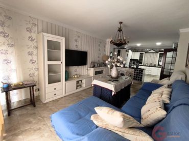 Casa amb balcó en venda a Motril  ciudad