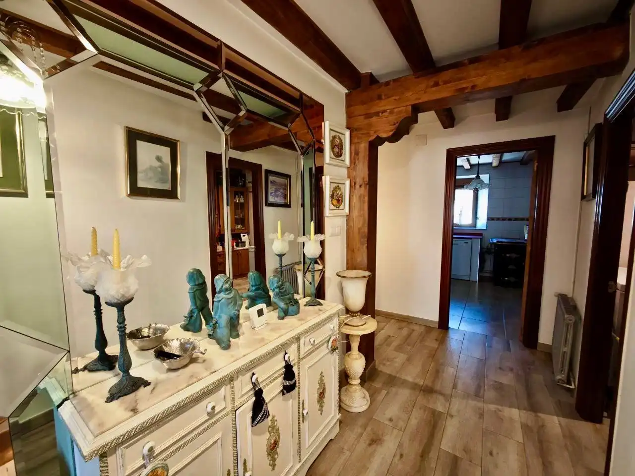 Casa adosada en venda en Rebolledo de la Torre amb Calefacció, Parquet i Moblat
