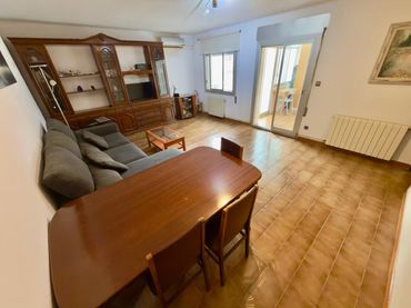 Flat with balcony for sale in Carrer de Cornellà Modern