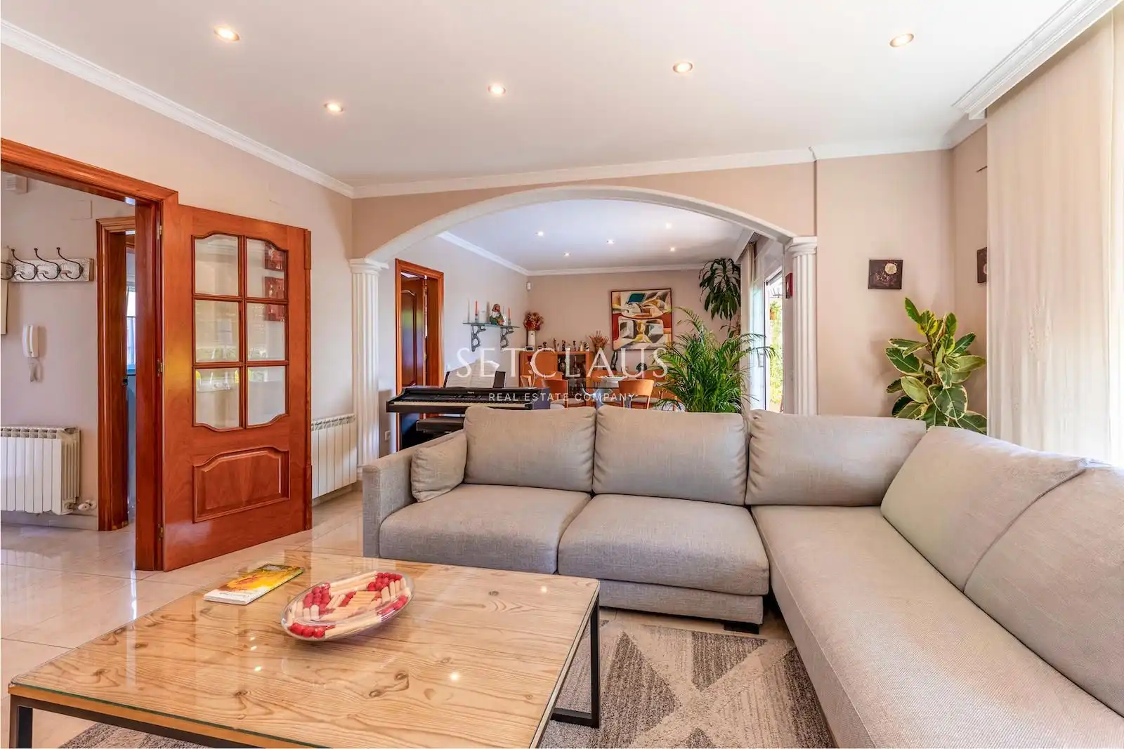Sala d'estar de Casa o xalet en venda en Premià de Dalt amb Calefacció, Jardí privat i Terrassa