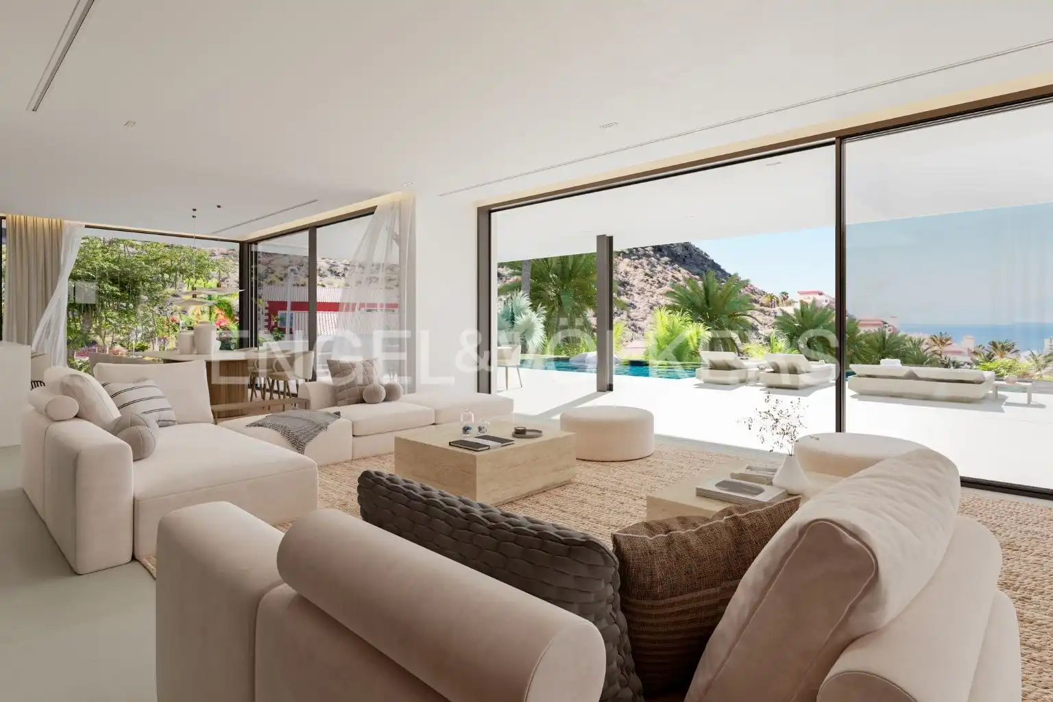 House with pool for sale in Los Cristianos