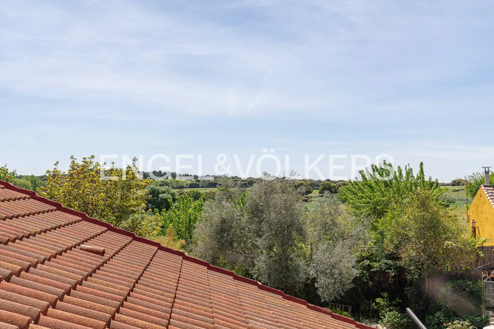 Vista exterior de Casa o xalet en venda en Galapagar amb Aire condicionat, Calefacció i Jardí privat