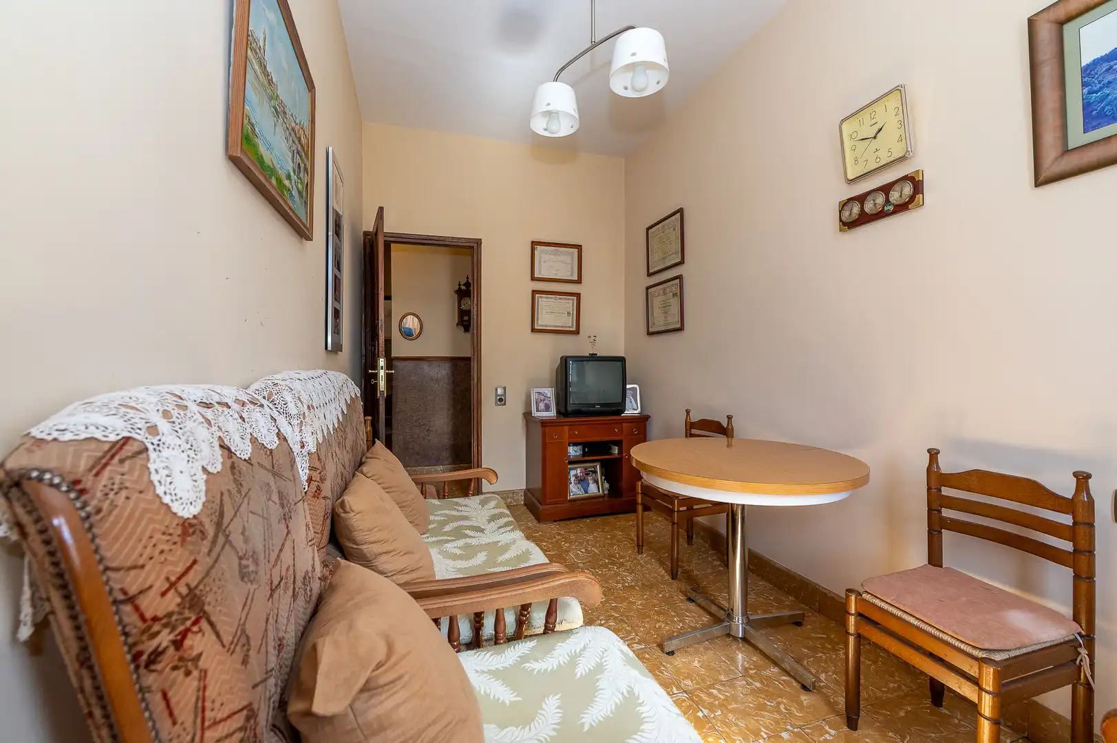 Sala d'estar de Finca rústica en venda en A Pobra de Trives  amb Moblat