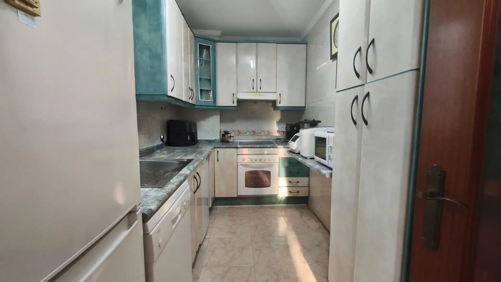 Cocina de Piso en venta en Málaga con Aire acondicionado
