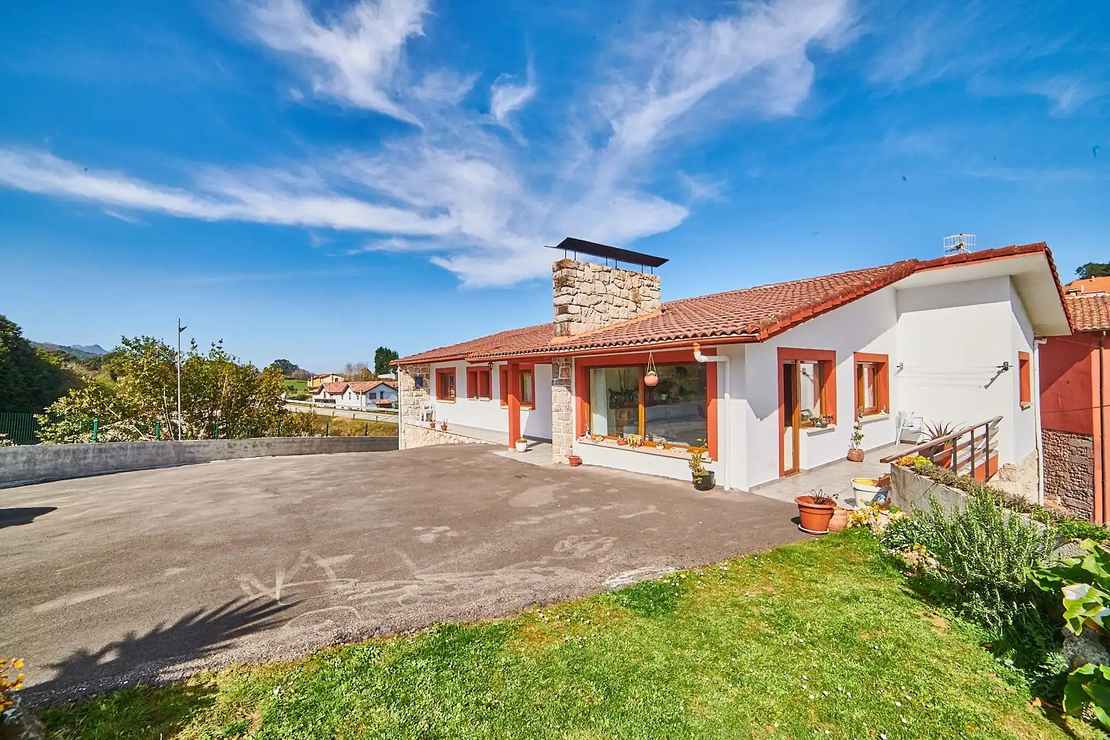 Vista exterior de Casa o chalet en venta en Llanes con Calefacción, Jardín privado y Trastero