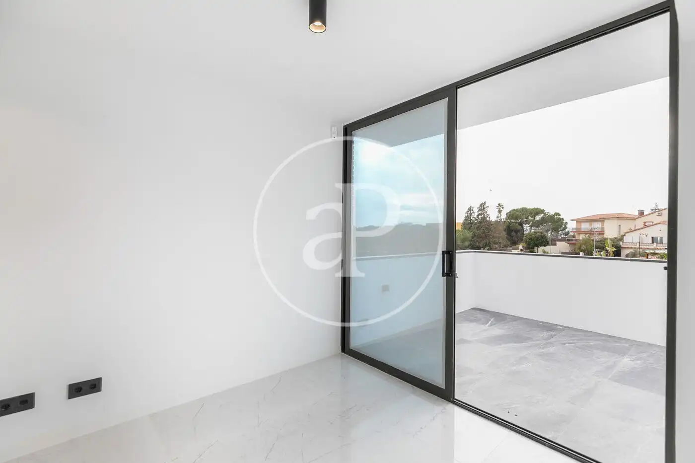 Terrassa de Casa o xalet en venda en Sant Just Desvern amb Aire condicionat, Calefacció i Terrassa