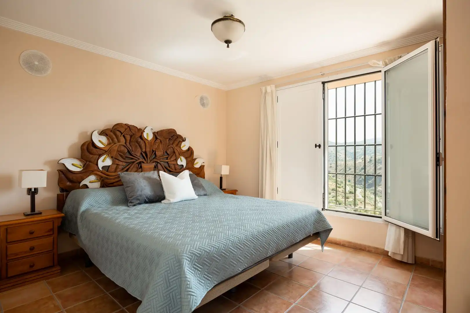 Finca rústica en venta en Almogía